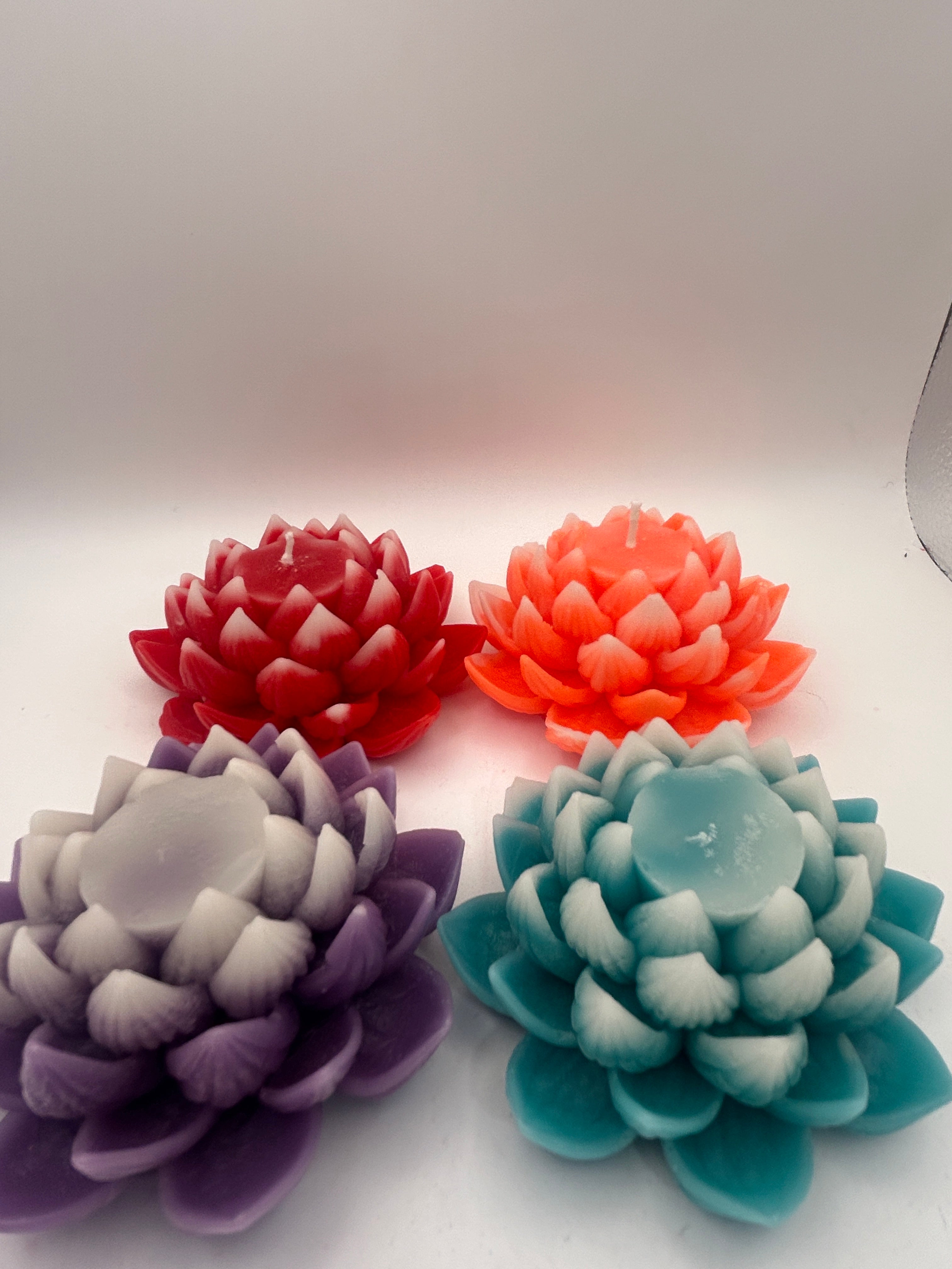 Lotus Flower with White Tips Beeswax Candle | Hand-Poured Floral Candle