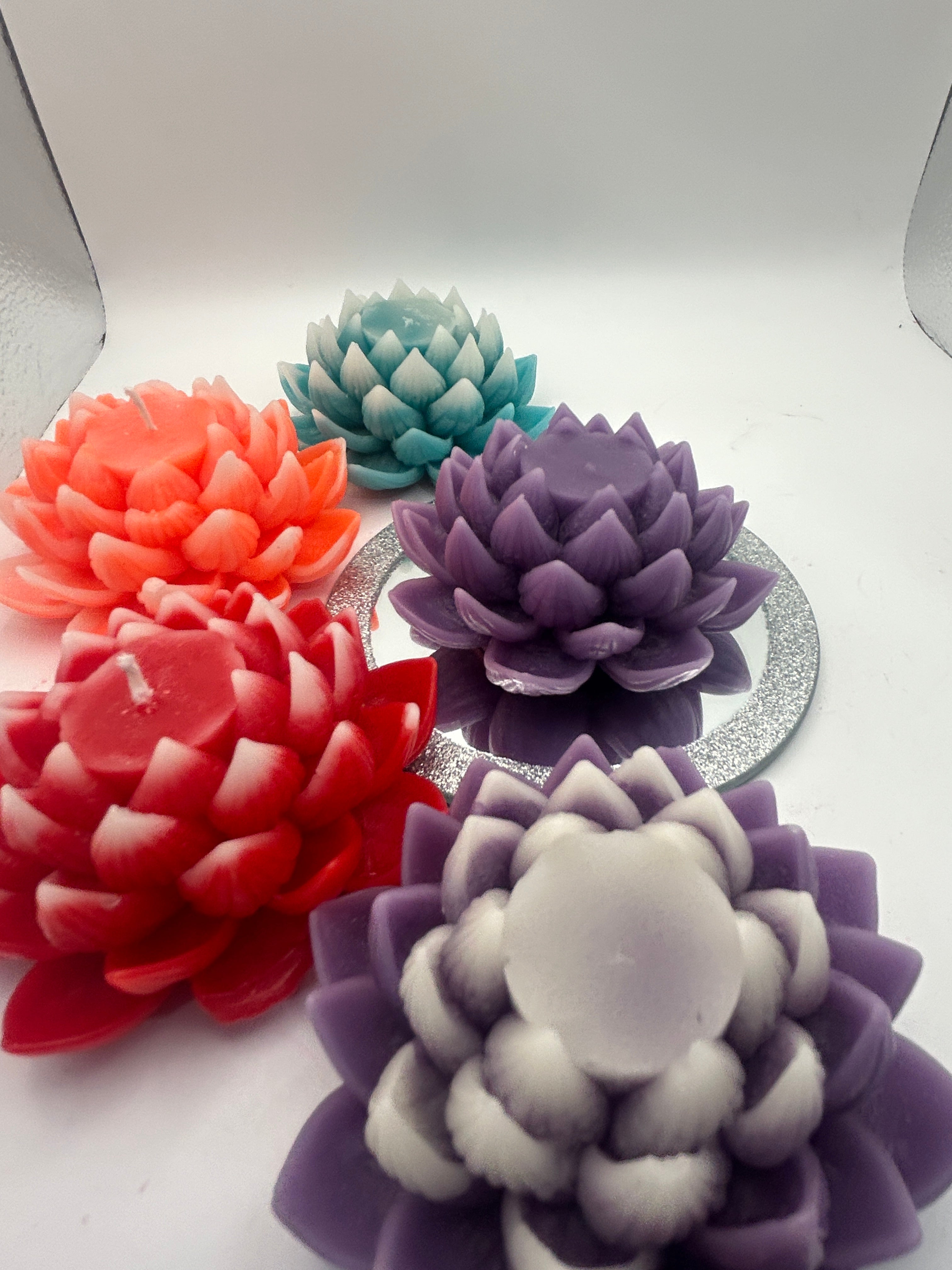 Lotus Flower with White Tips Beeswax Candle | Hand-Poured Floral Candle